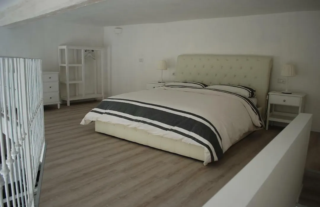 Berardi Palace - Vigna Nuova Loft-1