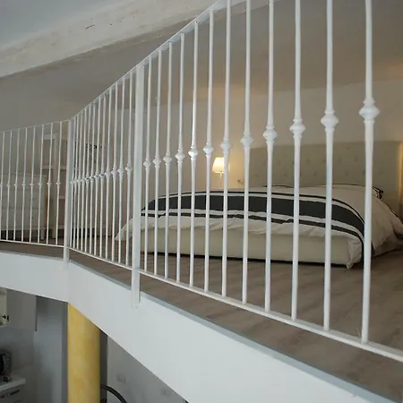 Berardi Palace - Vigna Nuova Loft-3