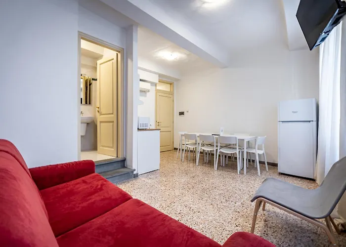 Yid Agnolo Three Bedroom In Florence